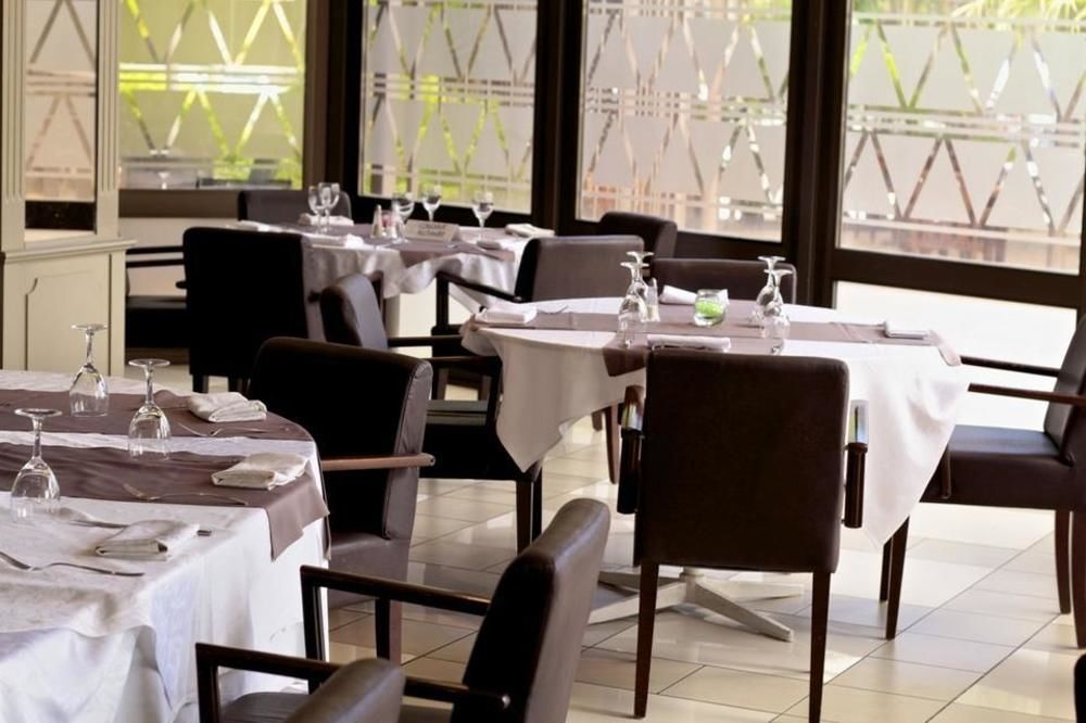 Hotel Le Saint Denis Luaran gambar