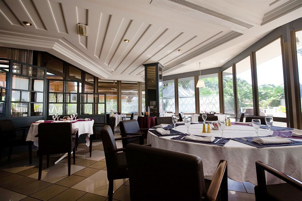 Hotel Le Saint Denis Luaran gambar