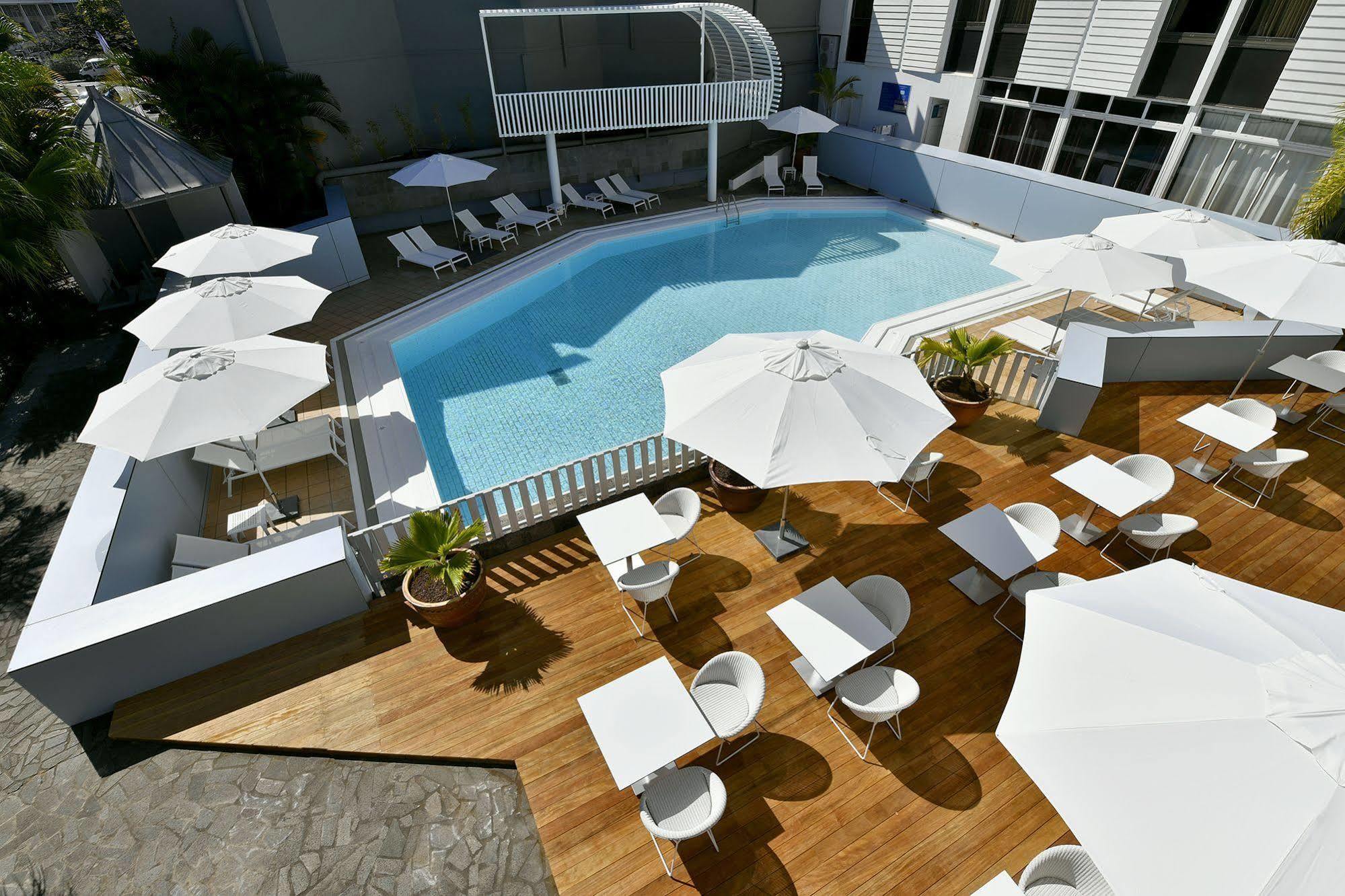 Hotel Le Saint Denis Luaran gambar