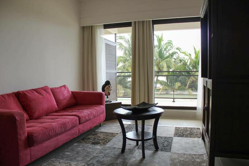 Hotel Le Saint Denis Luaran gambar